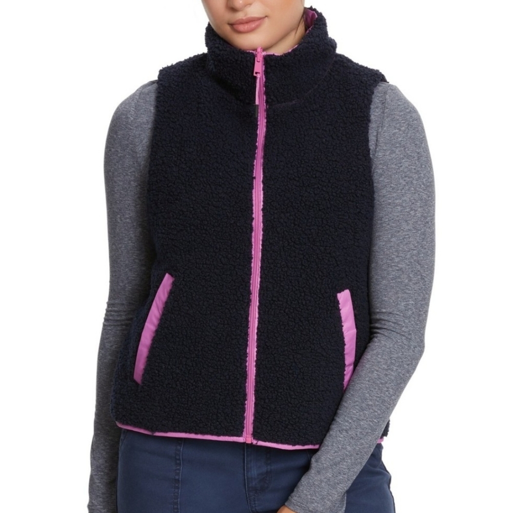 BASS OUTDOOR Womens Navy Reversible Sherpa Sleeveless Puffer Vest NWT $79 Sz M